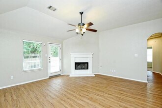 104 Windmill Cir in Leander, TX - Building Photo - Building Photo