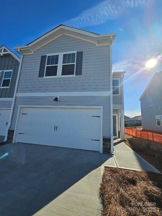 5213 Brailey Cir in Kannapolis, NC - Building Photo