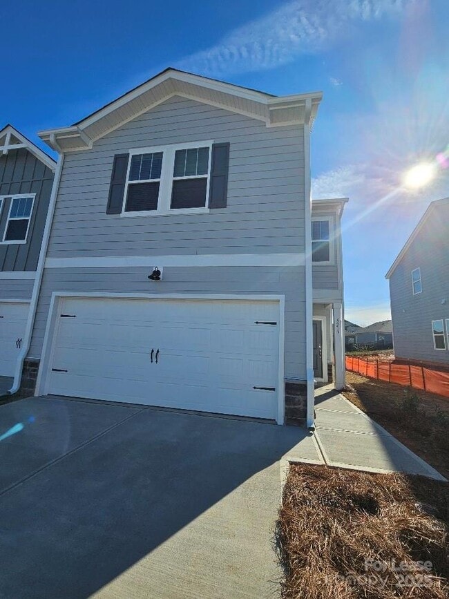property at 5213 Brailey Cir