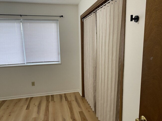 13098 Westland Ct in Holland, MI - Building Photo - Building Photo