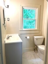6 Storybrook Ln in Wurtsboro, NY - Foto de edificio - Building Photo