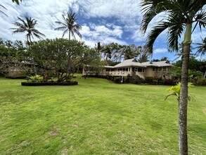 4023 Anahola Rd in Anahola, HI - Foto de edificio - Building Photo