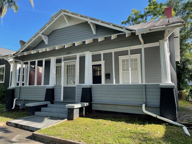 property at 1107 E 41st St