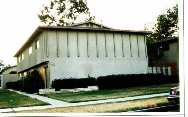 514 Penrose Dr in Corona, CA - Building Photo - Building Photo