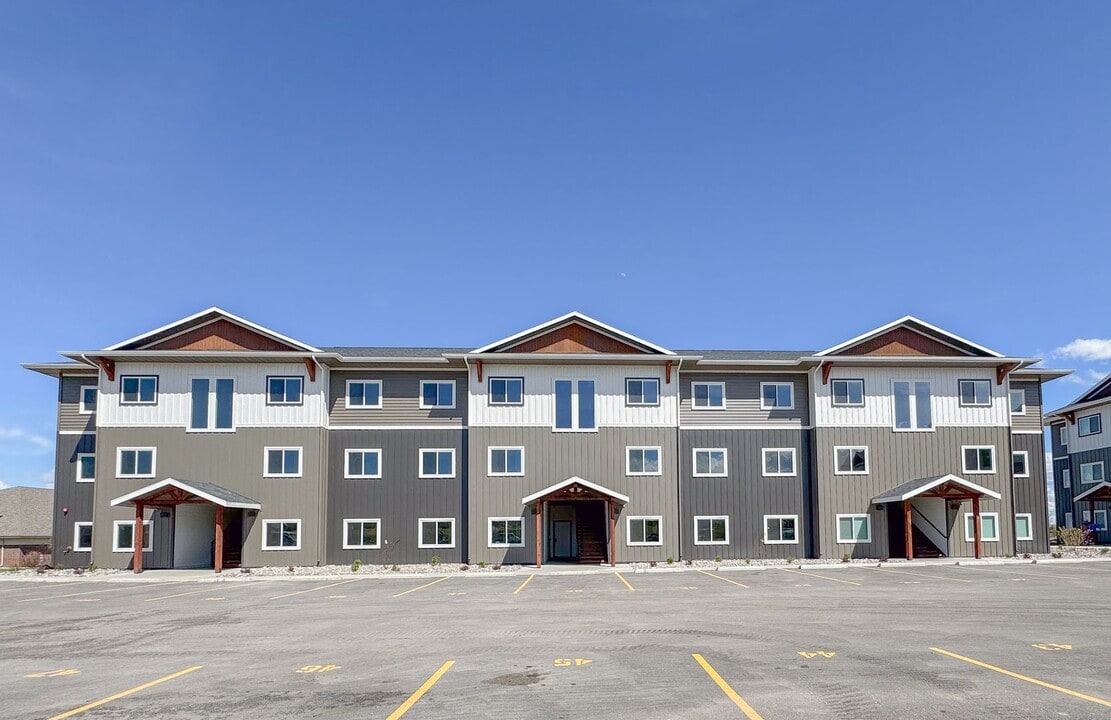 941 Covey Run Rd in Sheridan, WY - Building Photo