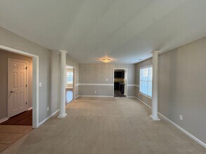 5711 Nessee St in Fayetteville, NC - Building Photo - Building Photo