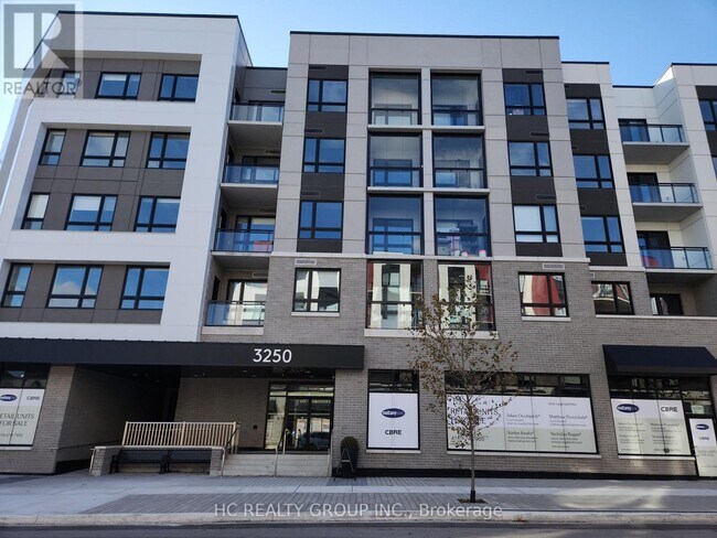 3250 Carding Mill Trail in Oakville, ON - Building Photo - Building Photo