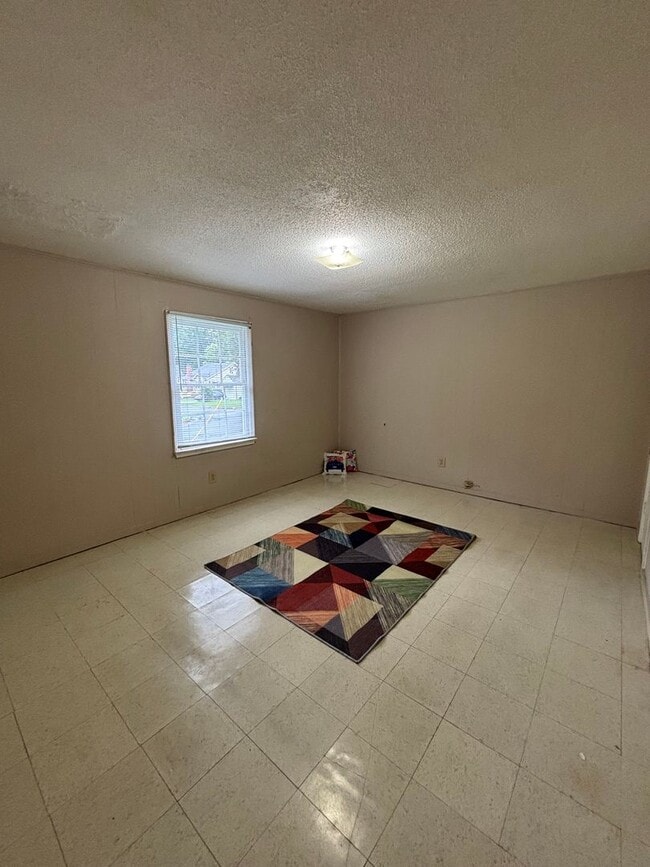 390 N King St in Gastonia, NC - Building Photo - Building Photo