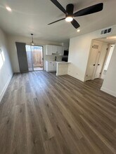 1069 Cherry Ln in Clovis, CA - Building Photo - Building Photo