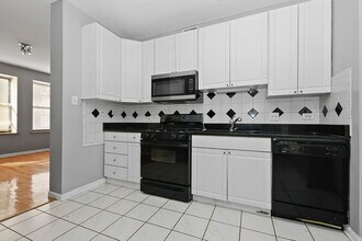 7207 S Yates Blvd in Chicago, IL - Building Photo - Building Photo