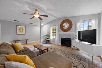 8406 Copano Dr in Austin, TX - Building Photo - Building Photo
