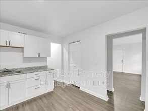 324 N Hardesty in Kansas City, MO - Building Photo - Building Photo