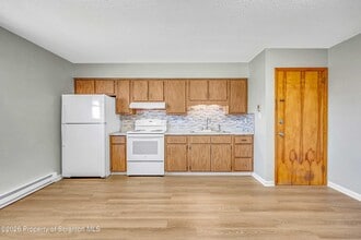 809 Moosic Rd in Old Forge, PA - Building Photo - Building Photo