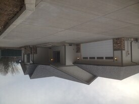 1044 53rd St in Springfield, OR - Building Photo