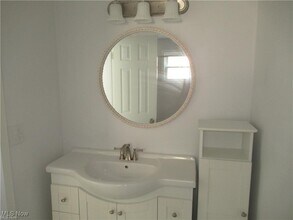 173 Forest Blvd in Avon Lake, OH - Building Photo - Building Photo
