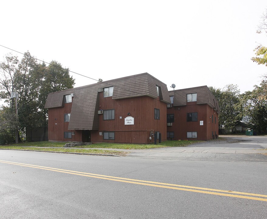 Kimton Place in Syracuse, NY - Foto de edificio