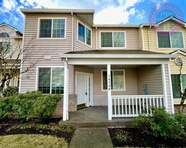 14266 SE Princeton Village Way in Clackamas, OR - Building Photo - Building Photo