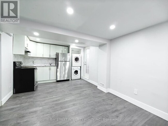 property at 4172 Tea Garden Cir