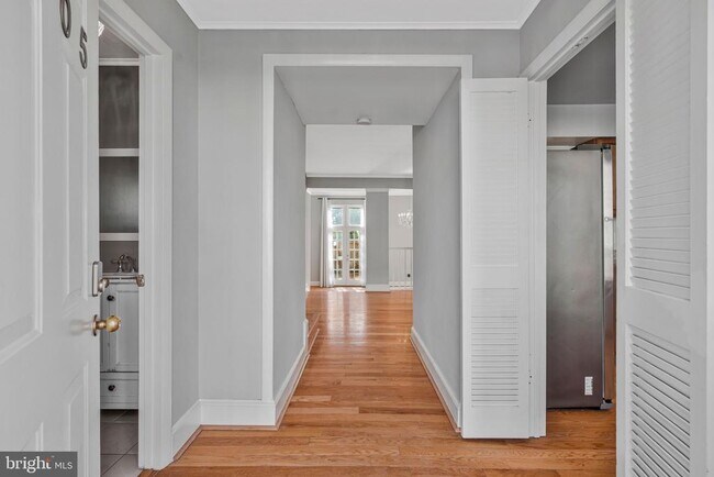 8505 Jeffersonian Ct in Vienna, VA - Building Photo - Building Photo