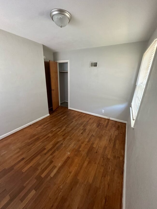 1413 N Woodridge Ave in Muncie, IN - Building Photo - Building Photo