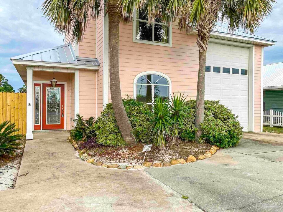 13514 Perdido Key Dr in Pensacola, FL - Building Photo