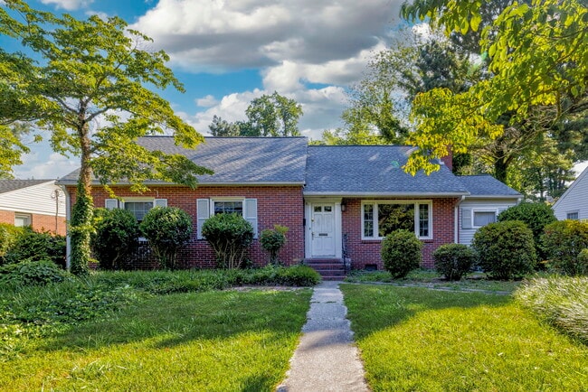 property at 12 Meadow Dr