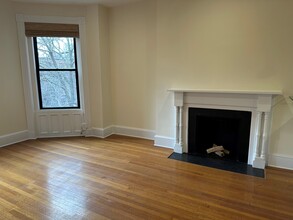 298 Commonwealth Ave, Unit PH302 in Boston, MA - Building Photo - Building Photo