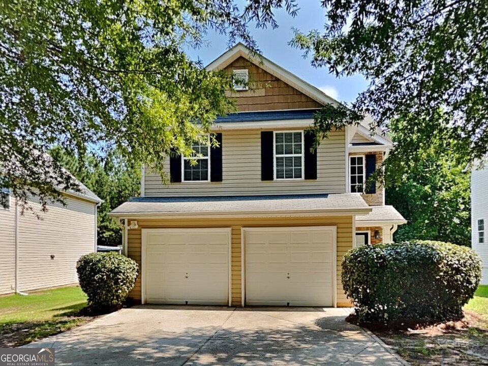 5731 Bridgeport Ct in Flowery Branch, GA - Building Photo