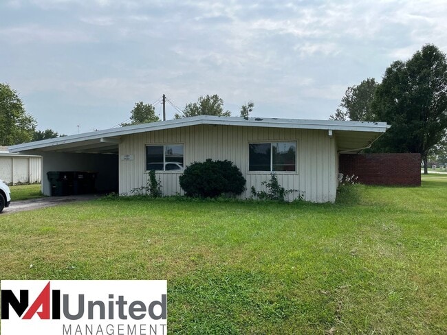 property at 2802 Meek Ave
