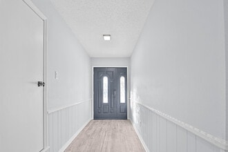 6907 Avenue W in Lubbock, TX - Building Photo - Building Photo