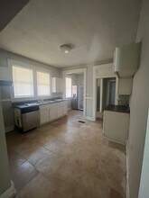 3576 Spottswood Ave in Memphis, TN - Building Photo - Building Photo