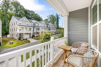 10252 Glenmere Crk Cir in Charlotte, NC - Building Photo - Building Photo