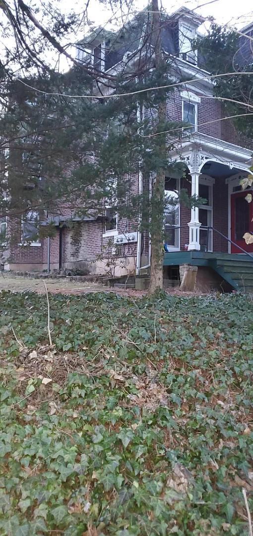 property at 2152 Mill Creek Rd