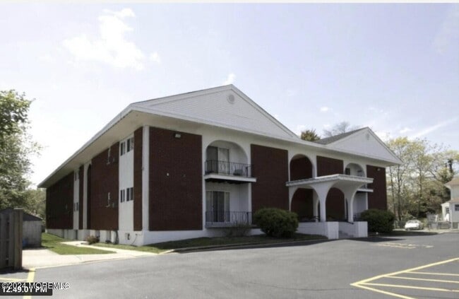 property at 711 Wall Rd