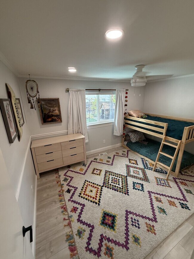 1511 Dana Way in Roseville, CA - Building Photo - Building Photo