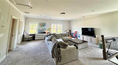 6435 Halcyon Garden Dr in Alpharetta, GA - Building Photo - Building Photo