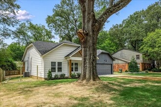 6227 Quince Rd in Memphis, TN - Building Photo - Building Photo