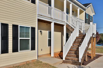 Walnut Ridge in Easley, SC - Foto de edificio - Building Photo