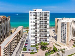 3140 S Ocean Dr in Hallandale Beach, FL - Building Photo - Building Photo