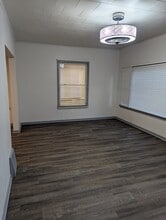 2313 Drake Park Ave in Des Moines, IA - Foto de edificio - Building Photo