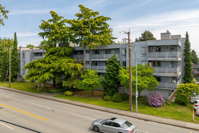 The Greystone Apartments in Richmond, BC - Building Photo - Primary Photo