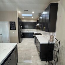 1111 Vista De Los Alamos in Rio Rico, AZ - Building Photo - Building Photo