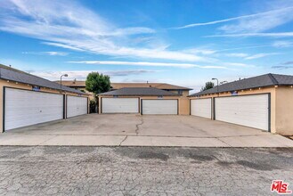 4121 Santo Tomas Dr in Los Angeles, CA - Building Photo - Building Photo