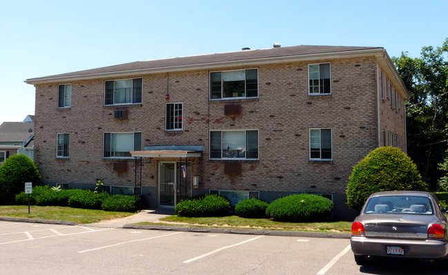 Gardner Commons in Peabody, MA - Building Photo - Building Photo