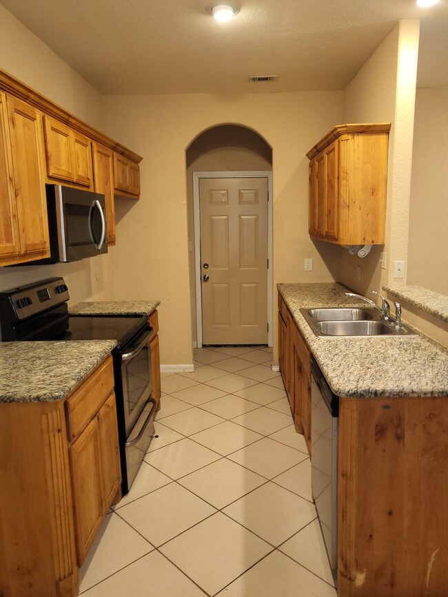 7614 Novella Dr in Fort Worth, TX - Building Photo - Building Photo