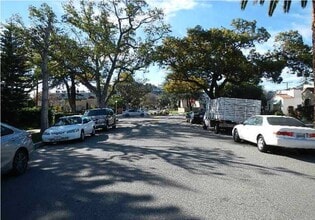 532 Porter St in Glendale, CA - Foto de edificio - Building Photo