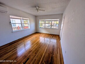 2136 College St-Unit -2 in Jacksonville, FL - Building Photo - Building Photo