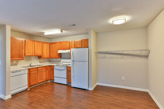 Canaan Pointe in Spartanburg, SC - Building Photo - Building Photo