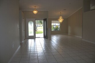 9395 Belvedere St in Spring Hill, FL - Building Photo - Building Photo