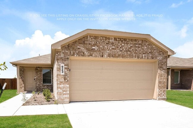 property at 923 Carrick Dr